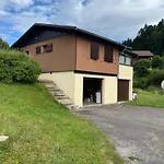 Les Biches Du Saut Des Cuves Chalet