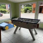 Les Biches Du Saut Des Cuves