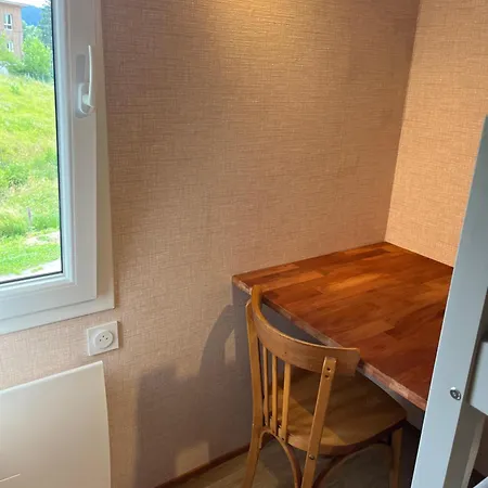 Les Biches Du Saut Des Cuves شاليه