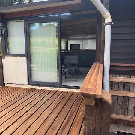 Les Biches Du Saut Des Cuves كسونبورت-لونجمير