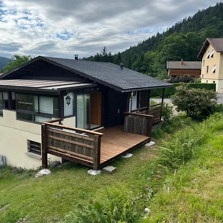Les Biches Du Saut Des Cuves Chalet