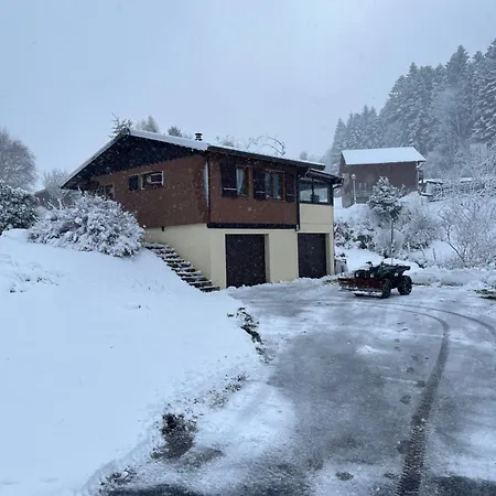 Les Biches Du Saut Des Cuves Chalet