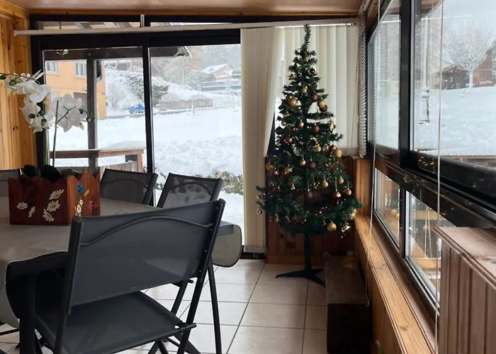 Les Biches Du Saut Des Cuves